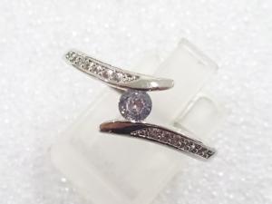 クリスタル　指輪(18号)